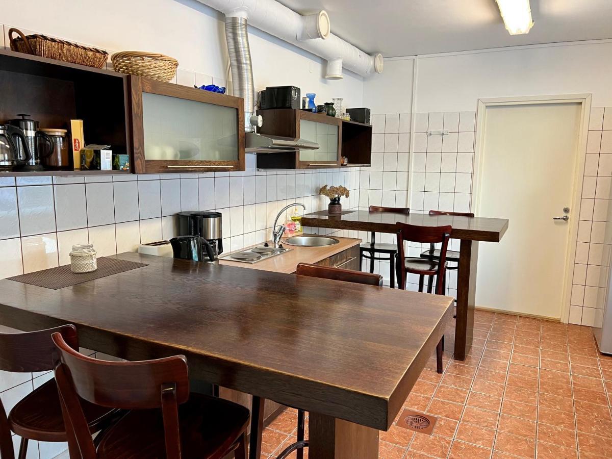 Hostel Ingeri Вилянди Екстериор снимка